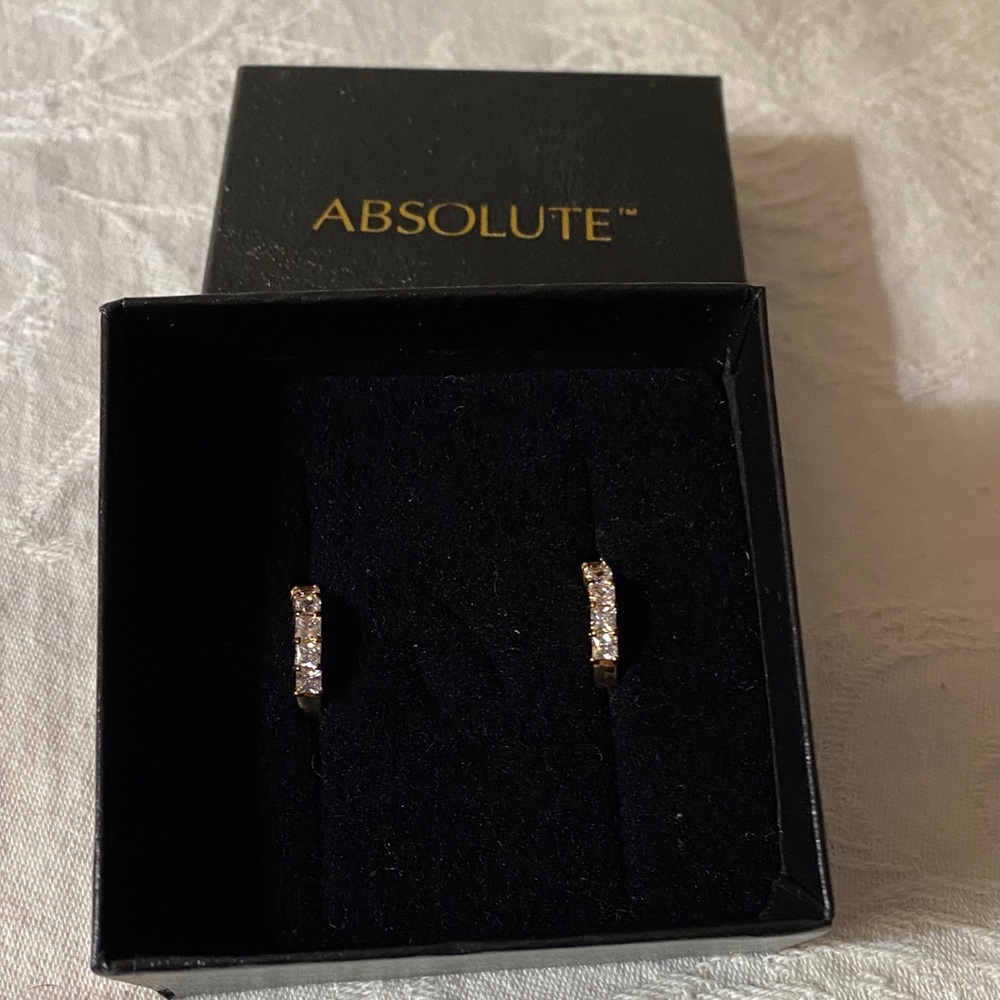 HSN Absolute Diamonique Gold Women's Teens Earrings NWOT Vermeil